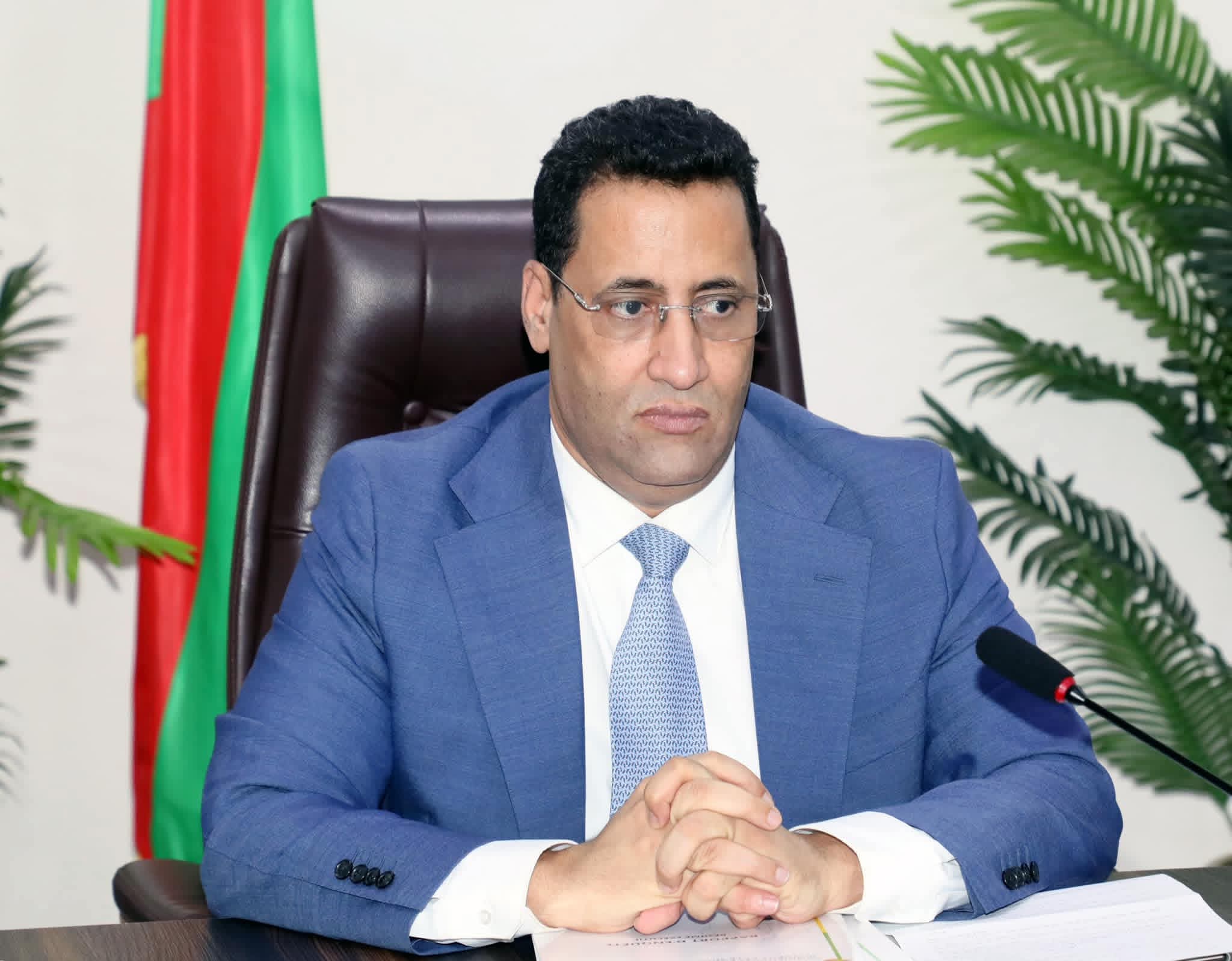 الوزير الأول يترأس اجتماع اللجنة الوزارية المكلفة بتسيير أزمة حريقي محطتي التحويل الكهربائي بنواكشوط ويؤكد ضرورة التنفيذ الشامل لتوصيات لجنة التحقيق المستقلة